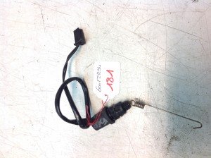 yamaha contacteur stop 064